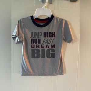 3/10$ Boys (4) T-shirt Athletic Money Bars